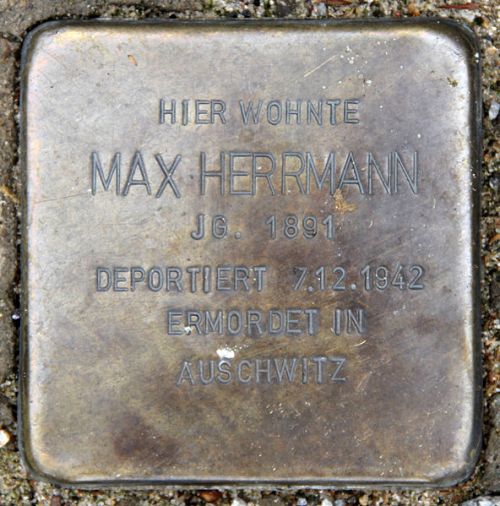 Stolpersteine Nrnberger Strae 33 #3