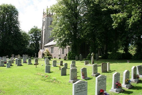 Commonwealth War Graves St. Michael Churchyard