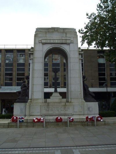 Oorlogsmonument Bolton #1