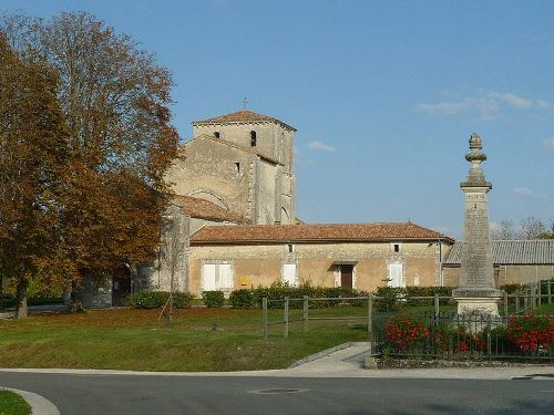 Oorlogsmonument Péreuil #1
