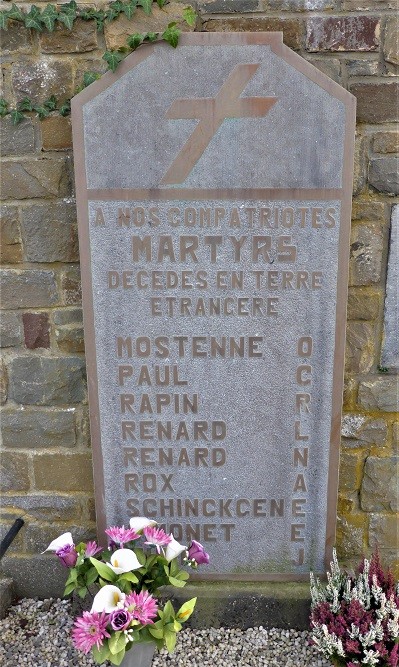 War Memorial Forrières #3
