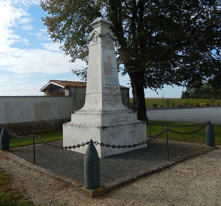 War Memorial Saint-Martin-de-Juillers #1
