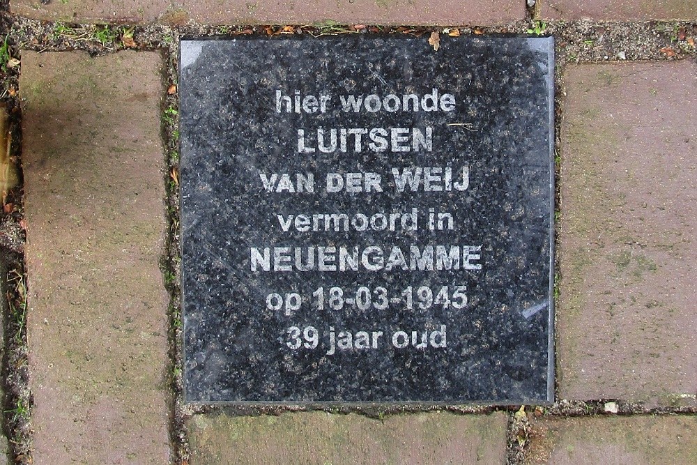 Memorial Stones Dollardstraat 58 #2