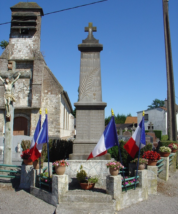 War Memorial Moncheaux-lès-Frévent #1