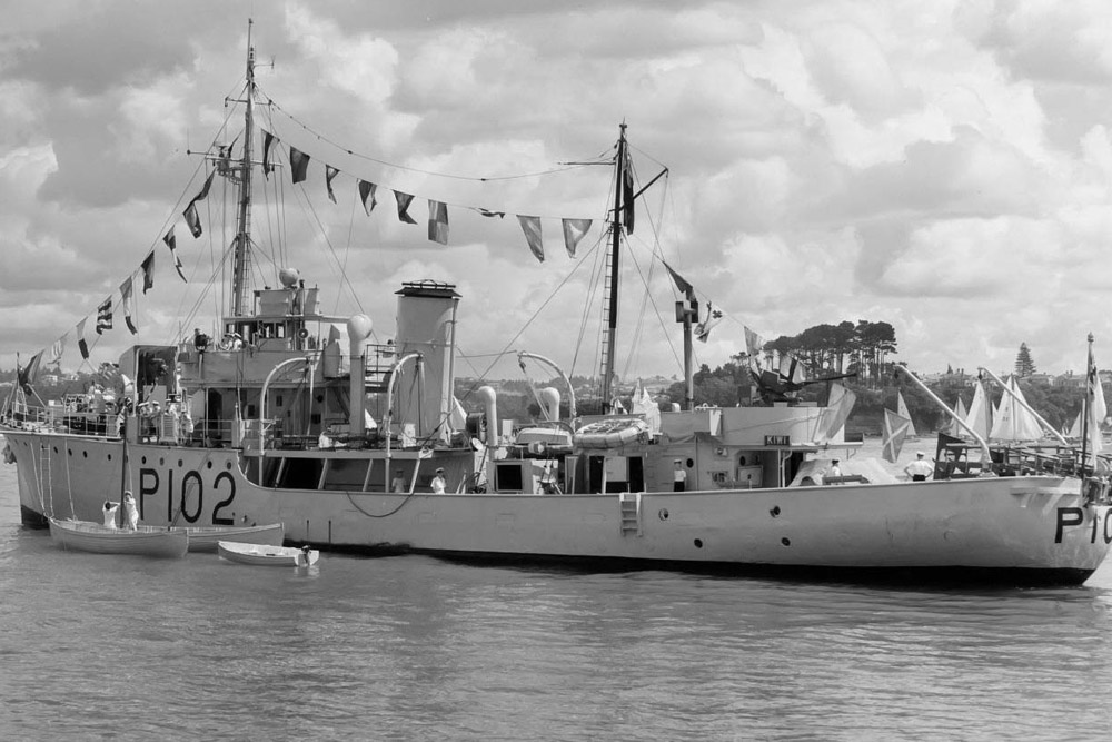 Shipwreck HMNZS Moa (T233)