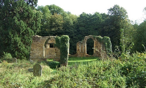 Oorlogsgraf van het Gemenebest Boughton Green Church Cemetery