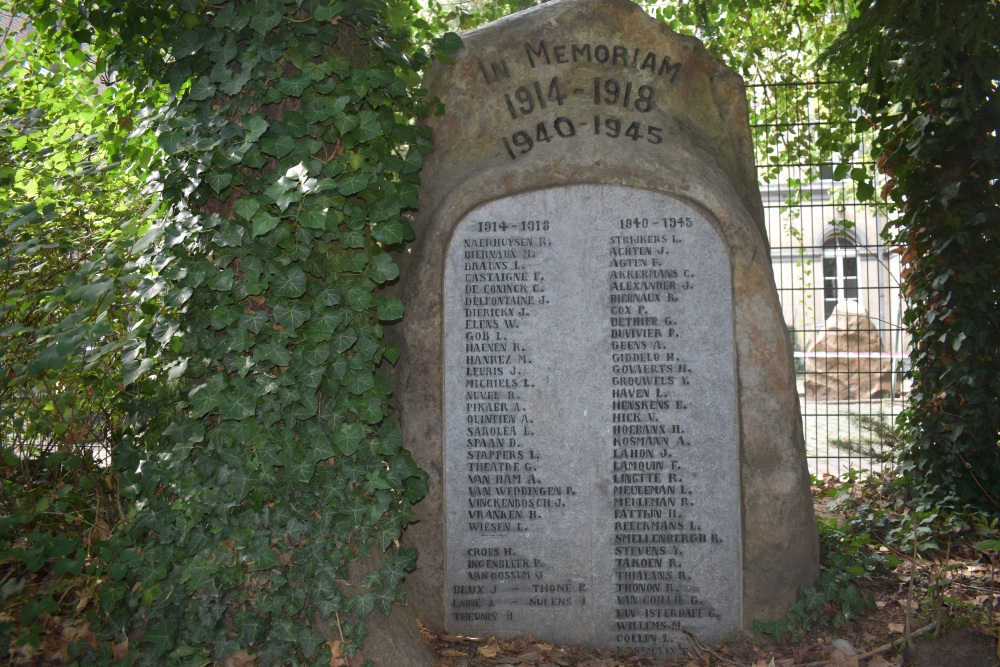 War Memorial Hasselt #2