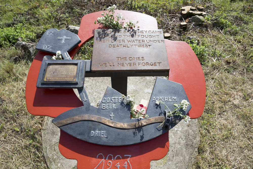 Monument Oversteekplaats Operatie Berlin