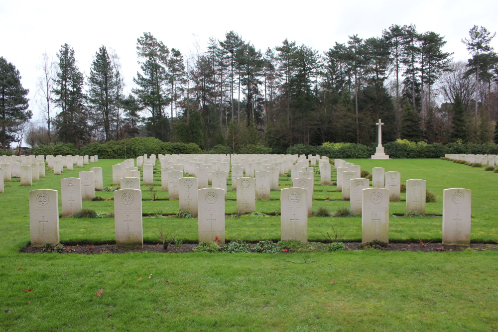 Commonwealth War Cemetery Heverlee #1