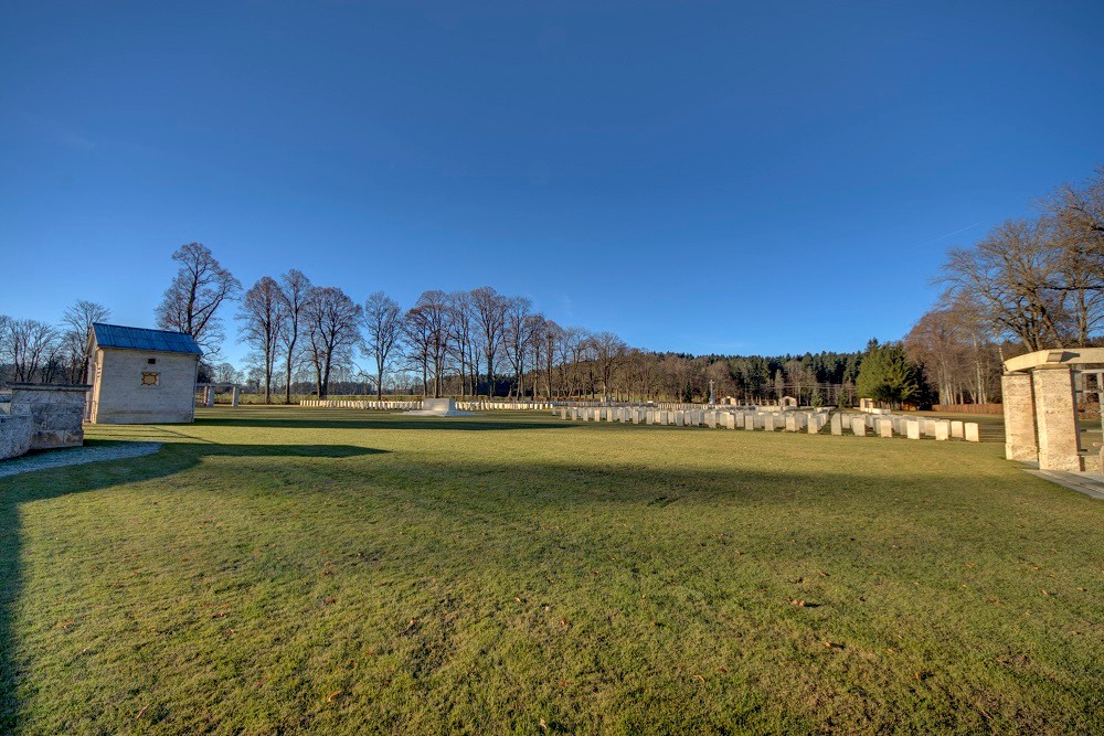 Commonwealth War Cemetery Durnbach #1