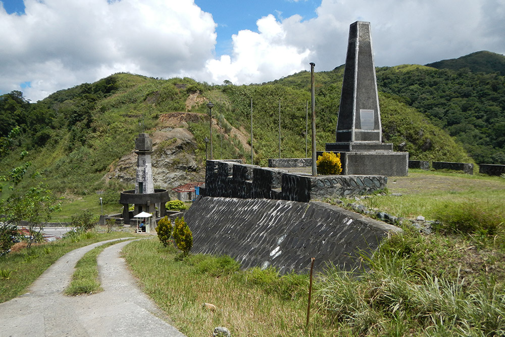 Monument Chinese Oversea Wartime Hsuehkan Militia