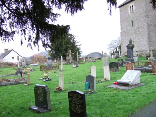 Commonwealth War Graves St. Mary Churchyard #1