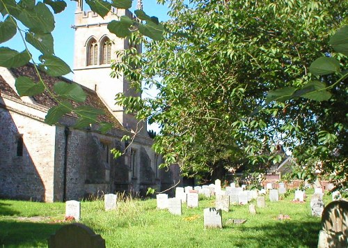 Oorlogsgraven van het Gemenebest St Laurence Churchyard #1