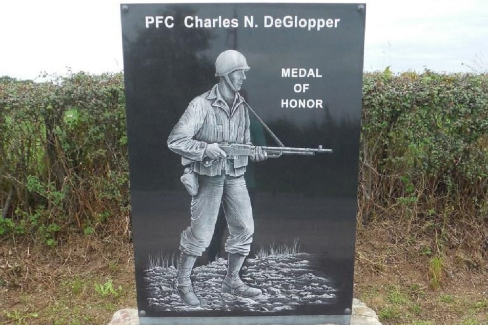 Monument PFC Charles DeGlopper MoH #5