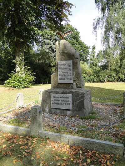 War Memorial Neese