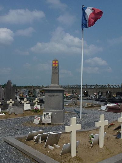 War Memorial Mortagne-du-Nord #1