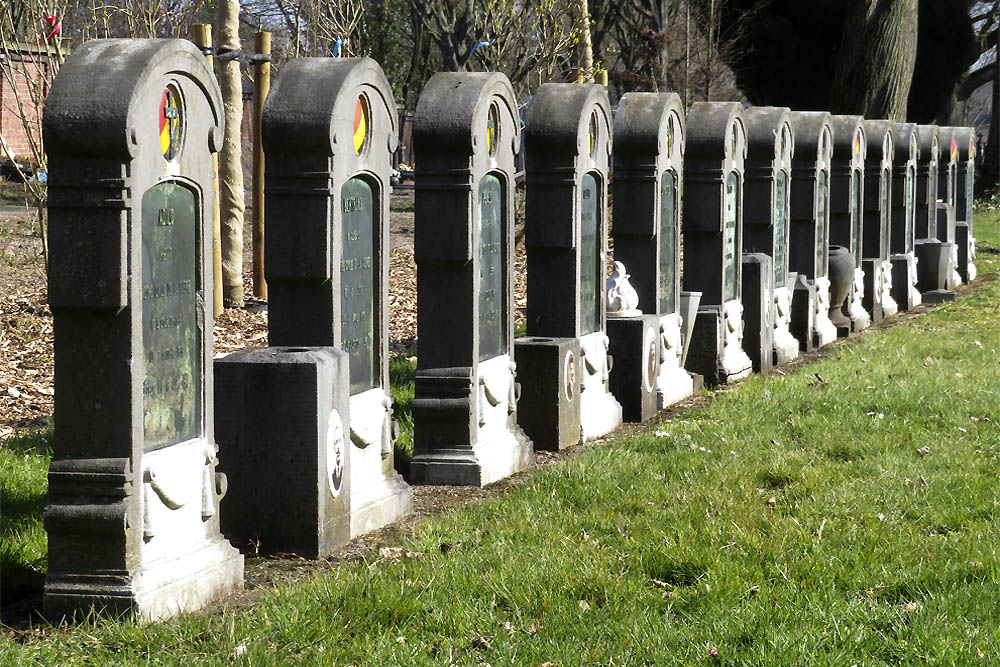 Belgische Oorlogsgraven Liège Ste. Walburge #2