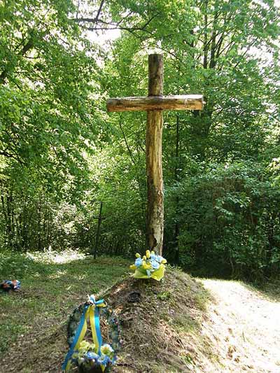 Mass Grave Ukranian Civillians Brzuska #1