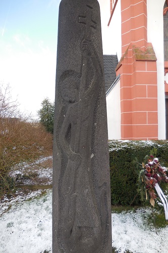 Oorlogsmonument Oedingen #2