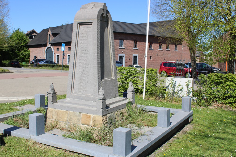 War Memorial Overrepen #2