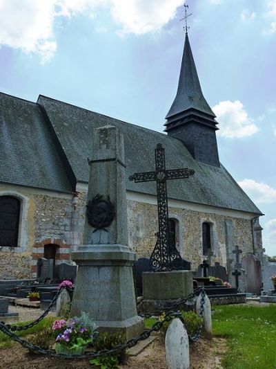 War Memorial Fresne-Cauverville #1