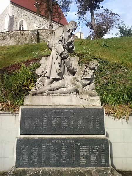 War Memorial Hannersdorf #1