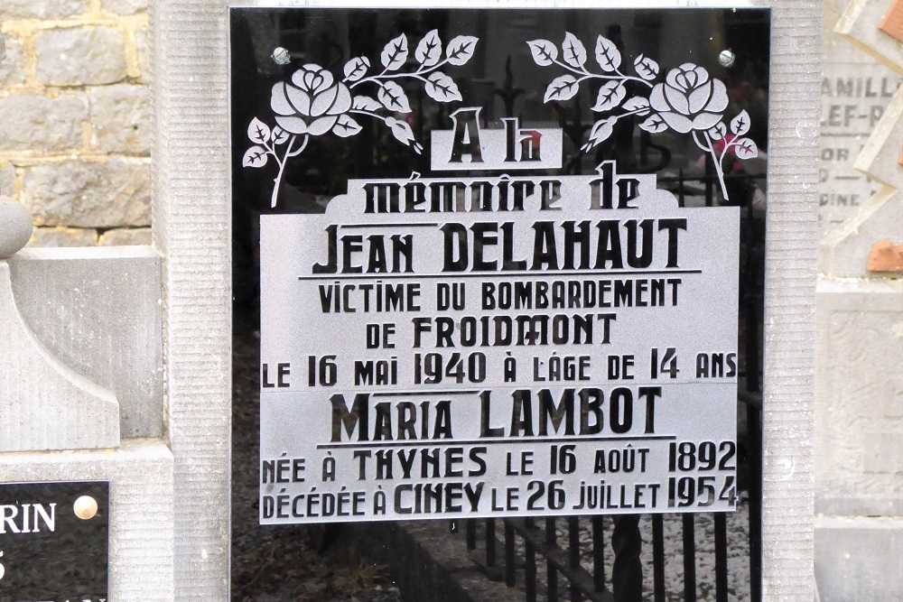 Belgische Oorlogsgraven Foy-Notre-Dame #4