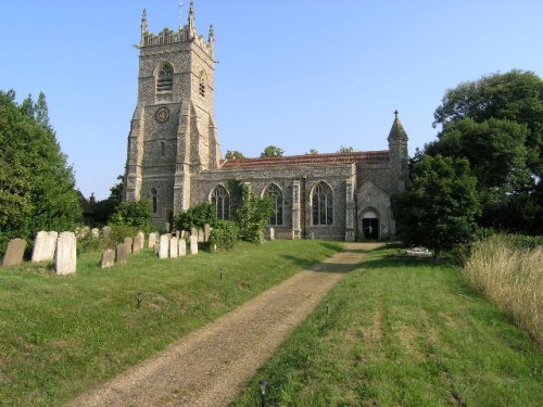 Commonwealth War Grave St. Peter and St. Paul Churchyard