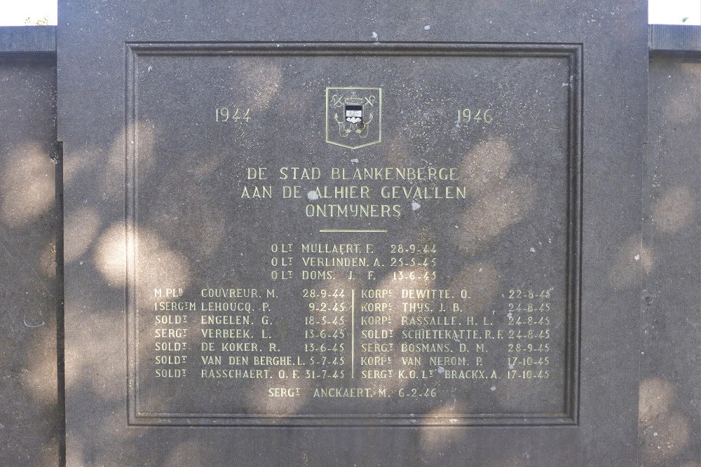 Memorial Victims Removing Mines Blankenberge #2