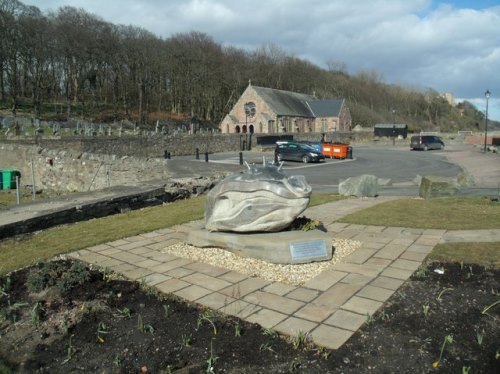 Monument Slachtoffers Zeemijn