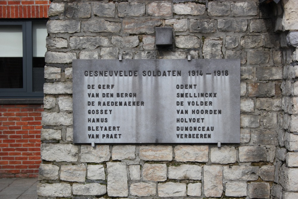 Oorlogsmonument Begraafplaats Lebbeke #2