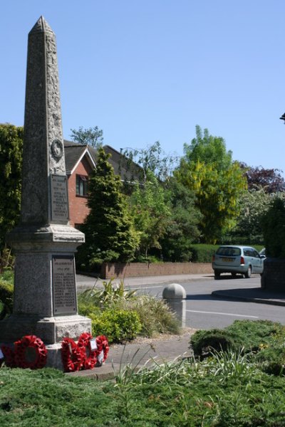 Oorlogsmonument Shenstone #1