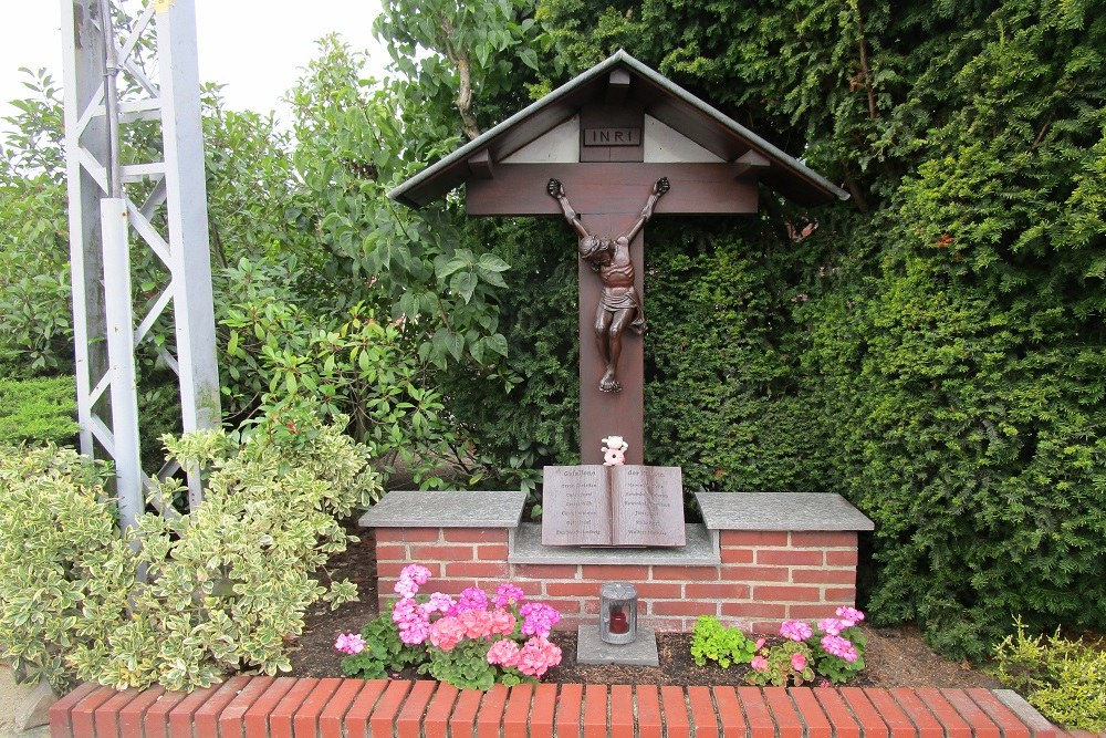 Memorial Deceased Kllstrae #1