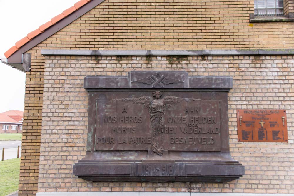 Memorials Military camp of Lombardsijde #4