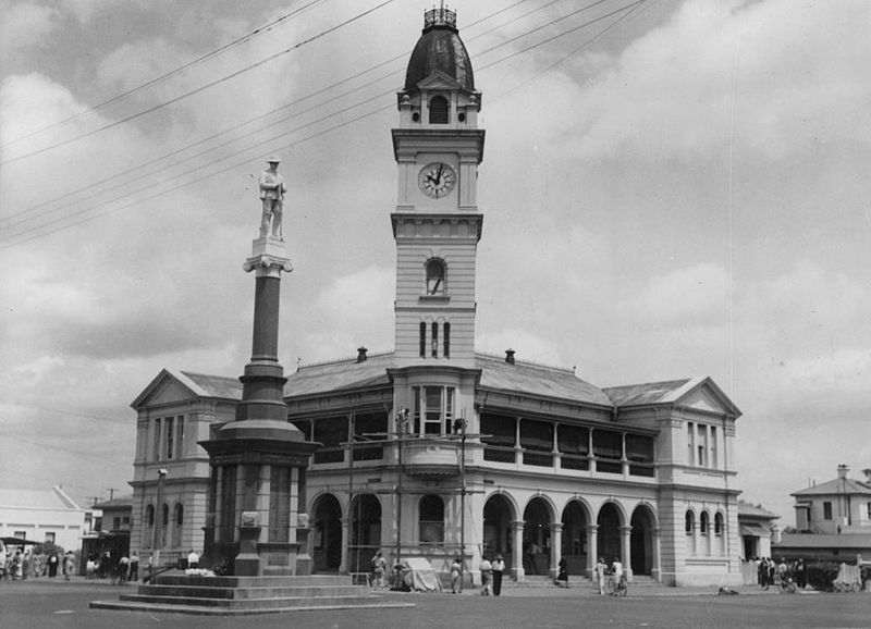 Oorlogsmonument Bundaberg Central #1