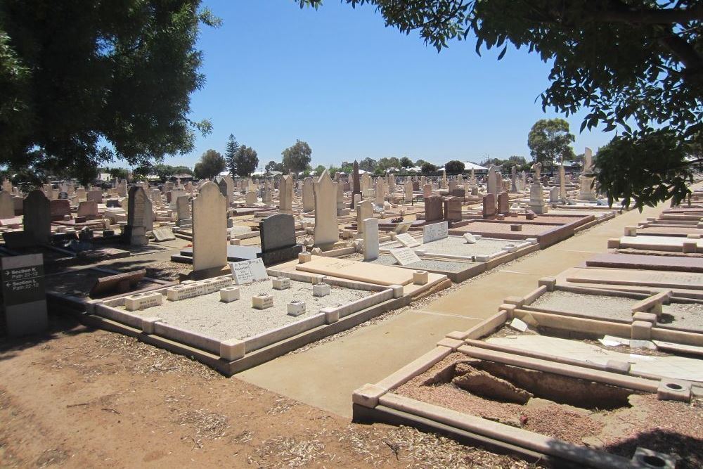 Oorlogsgraven van het Gemenebest Cheltenham Cemetery #1