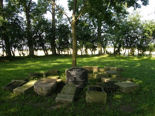 Nowielice War Cemetery