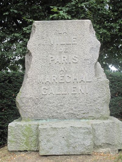 Monument Generaal Joseph Gallieni #1