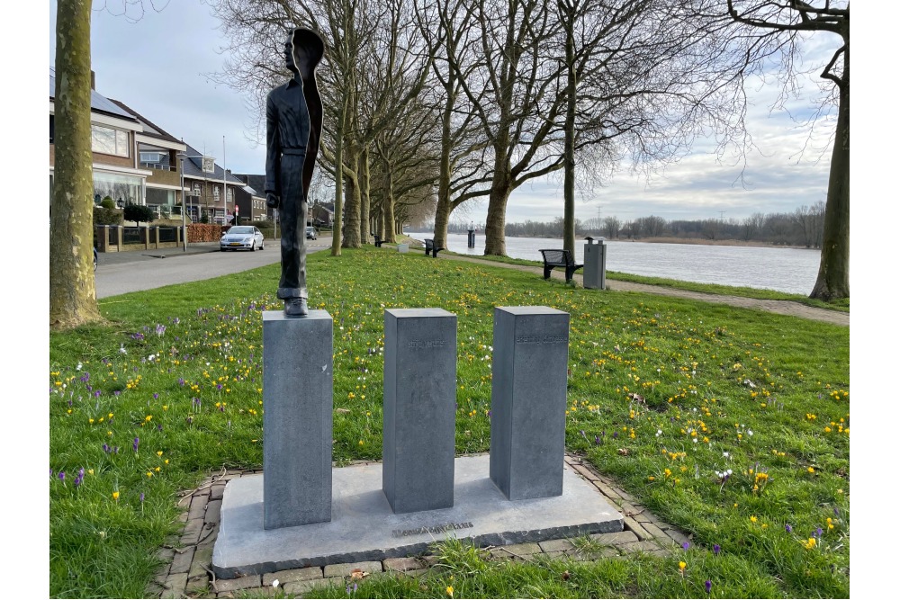 Monument Merwedegijzelaars Sliedrecht