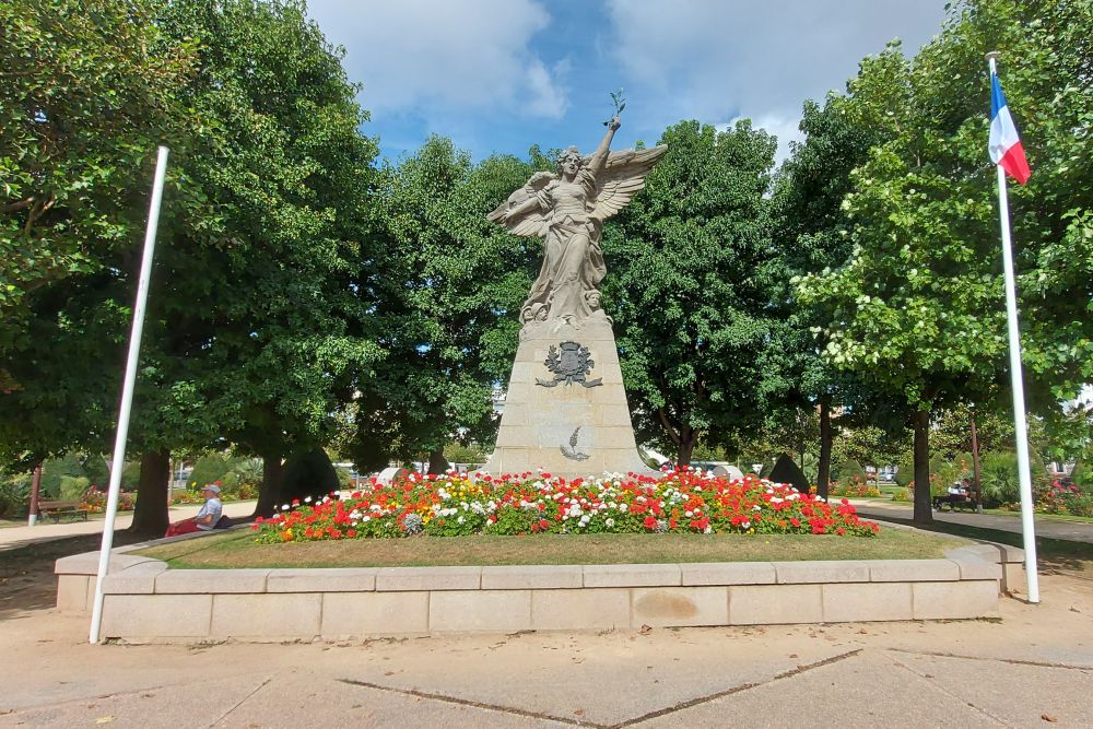 Oorlogsmonument Les Sables-d'Olonne #1