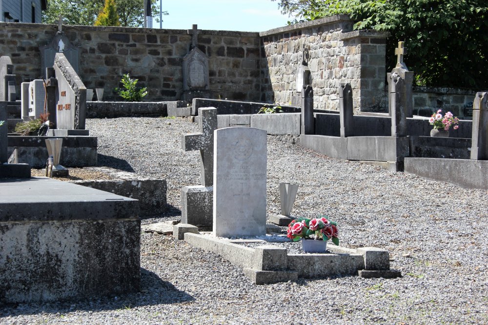 Commonwealth War Grave Nassogne #3