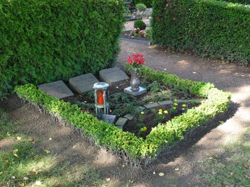 Soviet War Graves Hüchelhoven #1
