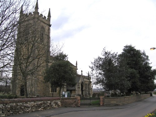 Oorlogsgraf van het Gemenebest St. Bartholomew Churchyard