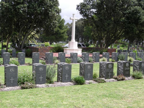 Commonwealth War Graves Grassy Park Cemetery #1