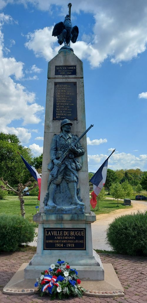 Oorlogsmonument Le Bugue #2