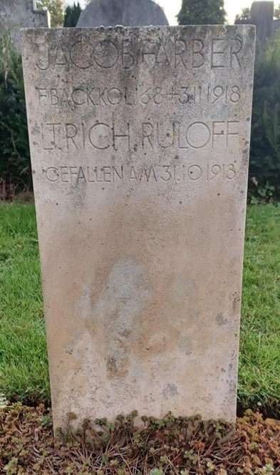 Commonwealth War Graves Marcinelle #4