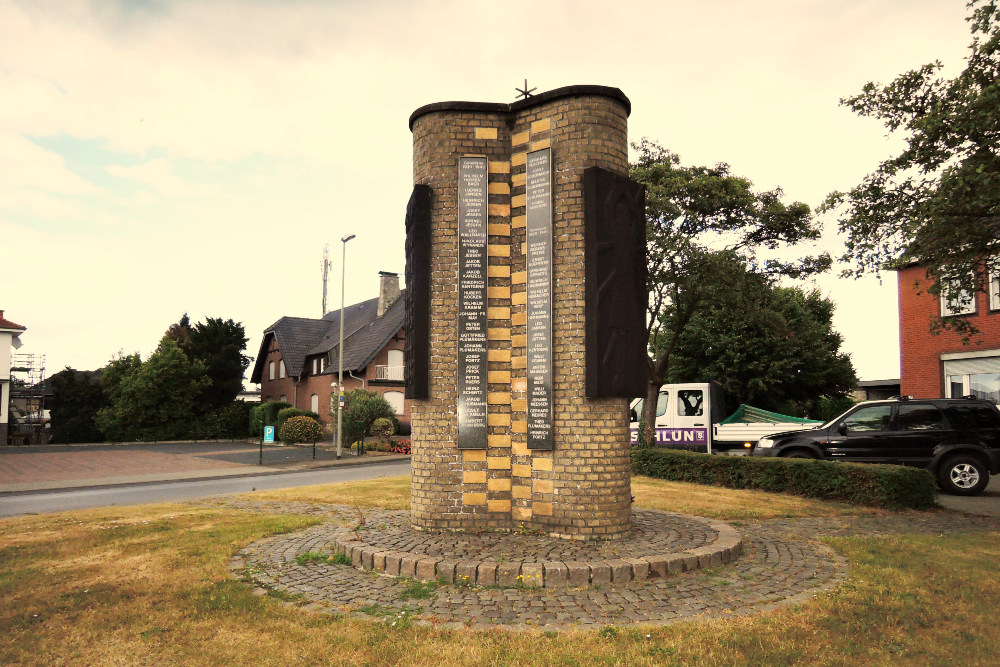 Oorlogsmonument Tüddern #1