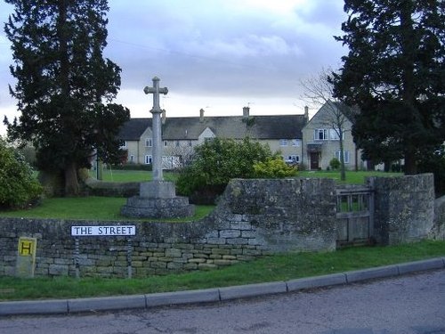 Oorlogsmonument Charlton