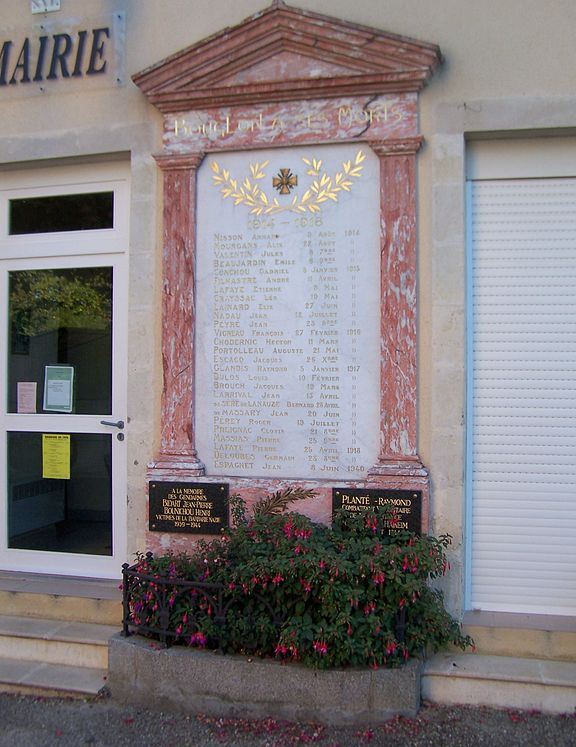 War Memorial Bouglon #1