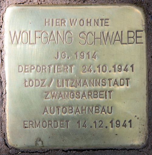 Stumbling Stones Giesebrechtstraße 8 #4